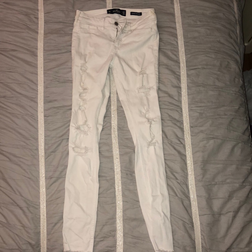 white hollister jeans
